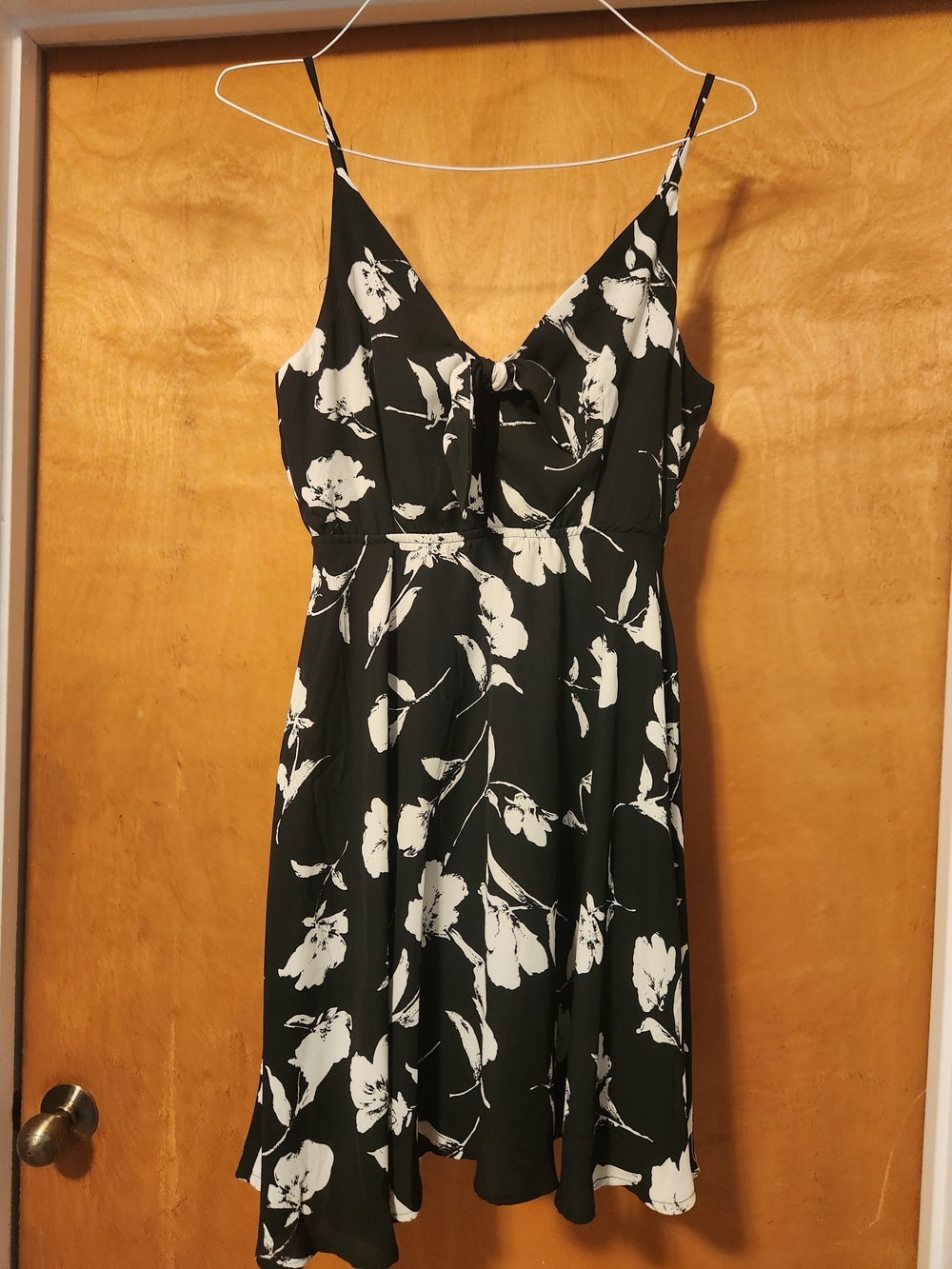 Lulus Black And White/Cream Floral Spaghetti Strap Dress